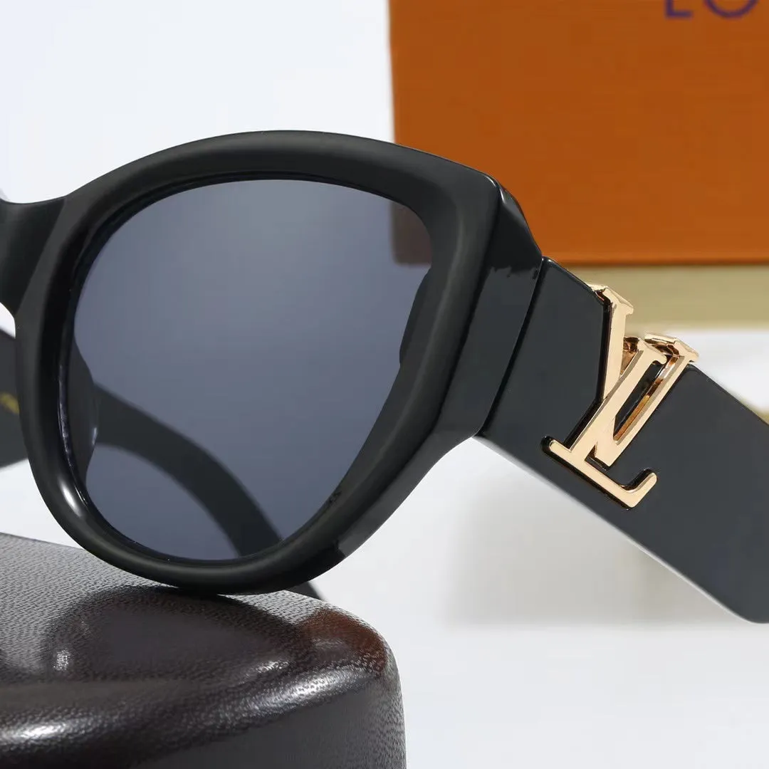 Fashion cat-eye sunglasses
