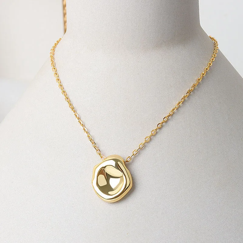 Fashion Jewelry Irregular Creative Pendant Necklace for Women in 925 Sterling Silver