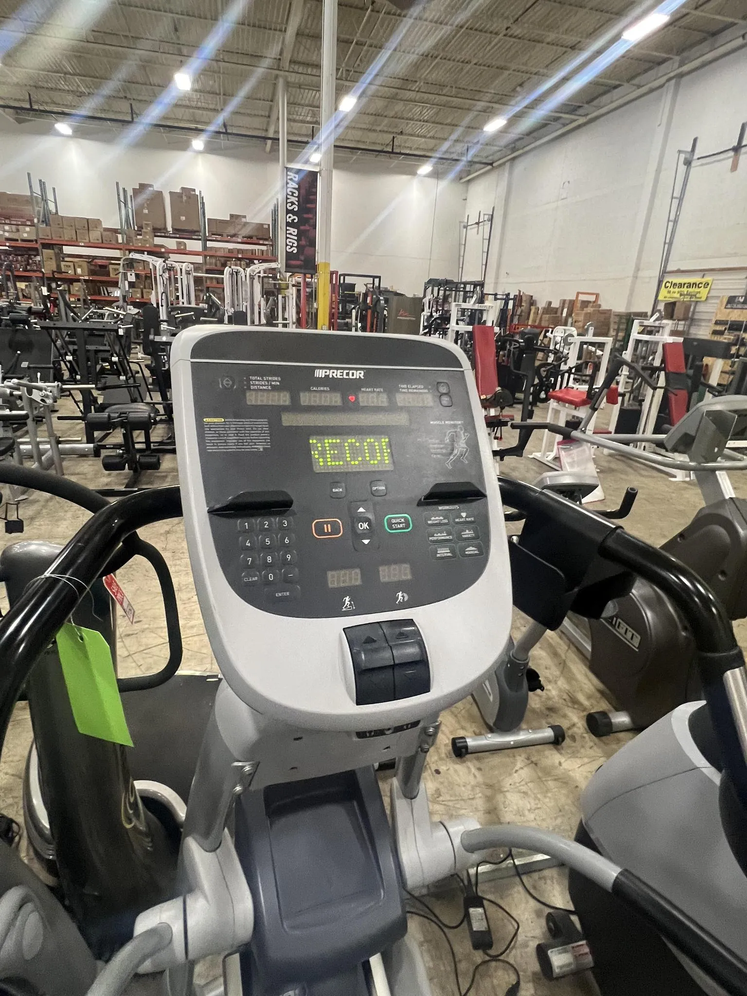 Precor EFX 833 Elliptical Crosstrainer w/ p30 Console-USED
