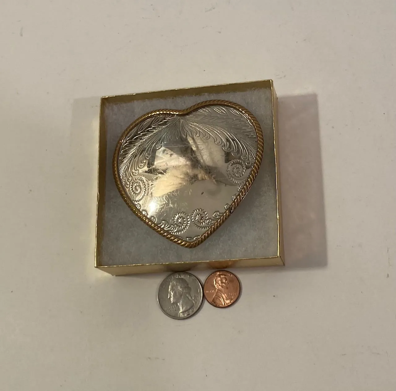 Vintage Metal Belt Buckle, Silver and Brass, Nice Shiny Heart Shape, Nice Western Design, 3" x 3", Heavy Duty, Quality, Thick Metal